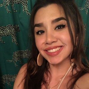 Meet your Posher, Rebecca